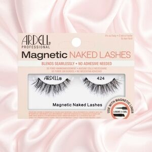 🆓️FREE w/ANY PURCHASE 👀💗Magnetic Naked Lashes 424 with Invisiband $8.00